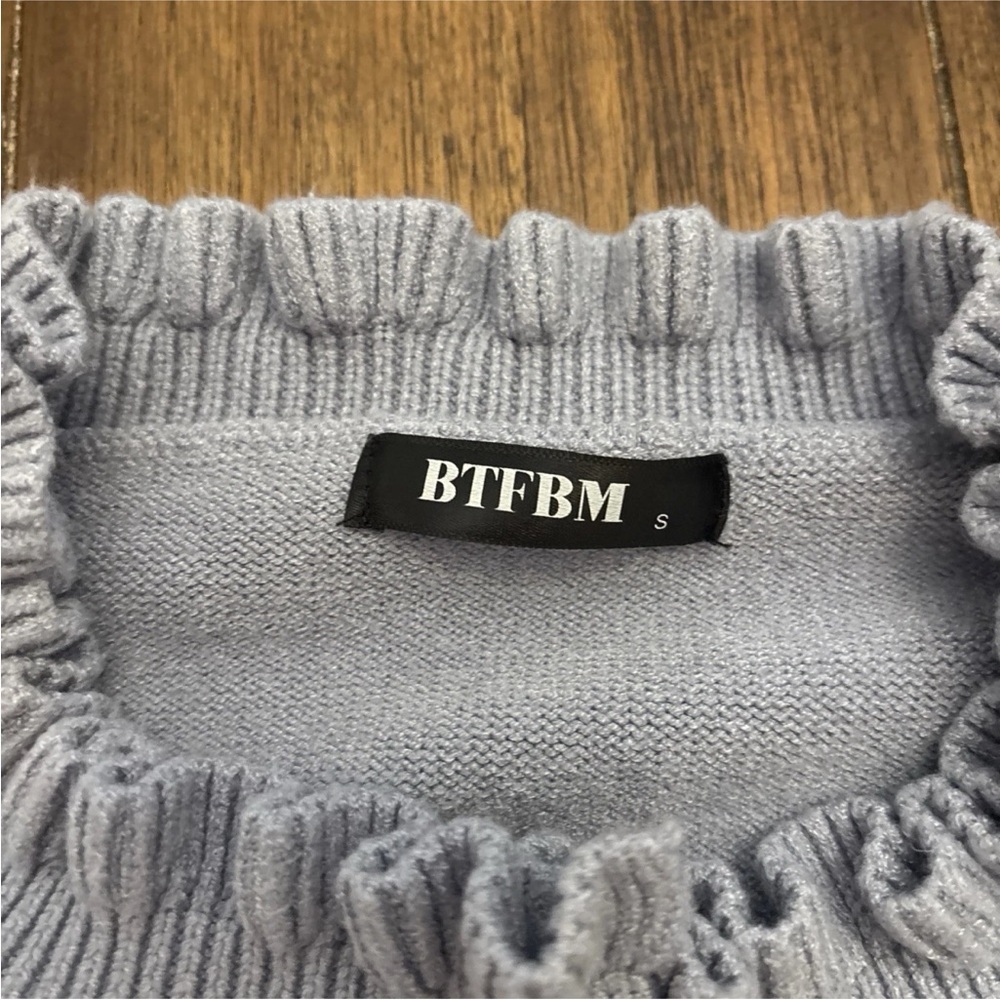 "BTFBM" Women's Ruffled Sweater-Blue-Small - Picture 7 of 11